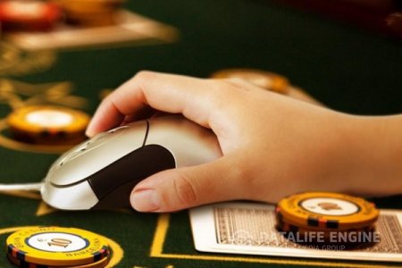 Легкие деньги в казино Playdom
